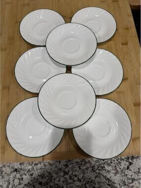 VTG Corelle by Corning  CALLAWAY Green Ivy  Saucers  Set of 8 *